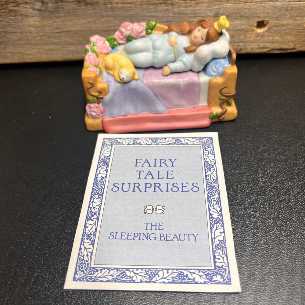 1986 Franklin Mint Sleeping Beauty Fairy Tale Surprises Figurine Maggie Murphy